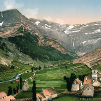 Cirque de Gavarnie en 1900 par Photoglob N°0000006729