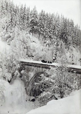 Sur le Pont Sainte Marie par Gabriel Loppé Sur le Pont Sainte Marie par Gabriel Loppé