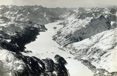 Haute vallée de l'Inn, Silvaplana, par Walter Mittelholzer Haute vallée de l'Inn, Silvaplana, par Walter Mittelholzer