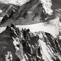 Aiguille du Midi, col du Midi, Mont Blanc du Tacul par Fleury Marius Seive, avant 1928