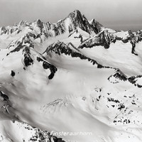 Finsteraarhorn par Walter Mittelholzer