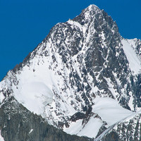 Finsteraarhorn E, par omα