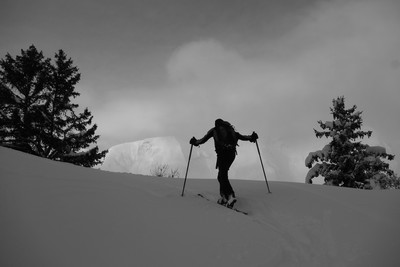 [Concours Photo Sophie 2024] Le plaisir de monter, peu après le départ :)) (col d'Ornon)