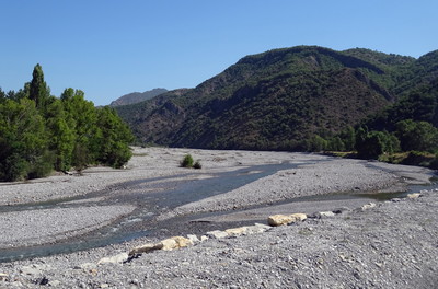 La Bléone à l'entrée de Digne