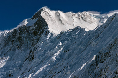 [Concours Photo Sophie 2024] Roc Noir + Annapurna (2022-05-26, Tilicho Lake, 5010m, Nepal)