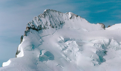 Barre des Ecrins vue de la Roche Emile Pic par YM en 1964
