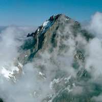 Barre des Ecrins S vue du Pelvoux par YM en 1964