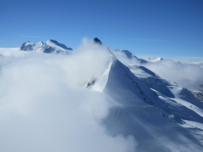[Concours Photos Sophie 2024] Le Rimpfischhorn émerge