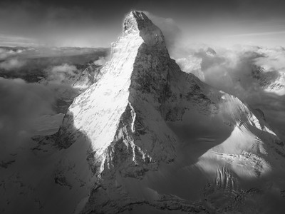 [Concours Photo Sophie 2024] Toblerone noir-blanc