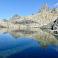 Lac Noir Inférieur avec le Pouce en arrière plan. L'Index ne doit pas être loin.
