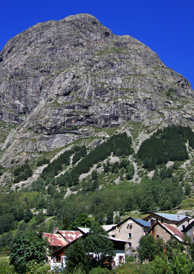 La Bérarde et la Tête de la Maye en 2012