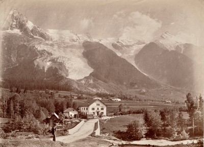 Le Glacier des Bossons depuis le pont de Piralottaz (1880 environ) Le Glacier des Bossons depuis le pont de Piralottaz (1880 environ)