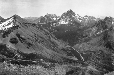 Tête de Moïse vue de la Tête de Viraysse, en 1896 par Paul Lancrenon Tête de Moïse vue de la Tête de Viraysse, en 1896 par Paul Lancrenon