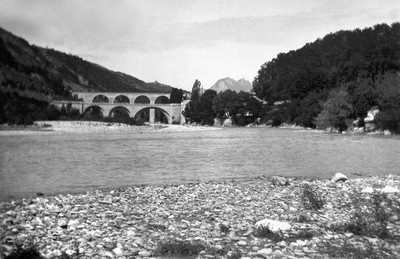 Le confluent Buëch Durance à Sisteron Le confluent Buëch Durance à Sisteron