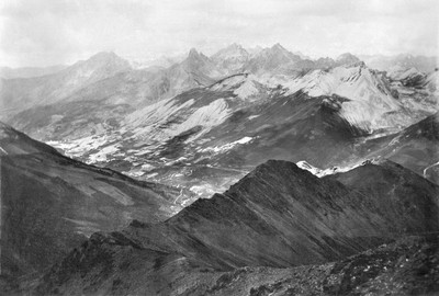 Vallée de Larche vue de l'Enclausette, en 1897 par Paul Lancrenon Vallée de Larche vue de l'Enclausette, en 1897 par Paul Lancrenon