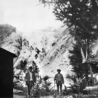 A la cabane Cézanne, devant le Glacier Blanc par Paul Lancrenon