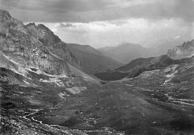 Vallon du Chardonnet, vue vers l'E, en 1898 par Paul Lancrenon Vallon du Chardonnet, vue vers l'E, en 1898 par Paul Lancrenon