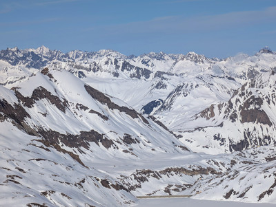 Punta dei Camosci, Passo del Gries, Nufenenstock, zoom depuis Punta d'Arbola Punta dei Camosci, Passo del Gries, Nufenenstock, zoom depuis Punta d'Arbola
