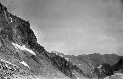 Vue du fond du Glacier Noir sur les Agneaux, les Arcas, la Bosse de la Momie, XIXe Vue du fond du Glacier Noir sur les Agneaux, les Arcas, la Bosse de la Momie, XIXe