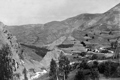 Vallée de la Romanche entre Villard d'Arêne et La Grave Vallée de la Romanche entre Villard d'Arêne et La Grave