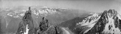 Traversée des Grands Charmoz par georges Tairraz I Traversée des Grands Charmoz par georges Tairraz I