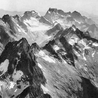 De l'Aiguille du Plat de la Selle à la Meije avant 1928