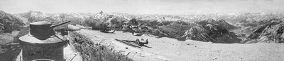 Panorama du Mont Chaberton, après la mise hors service du fort par les tirs de mortier venus du Janus.