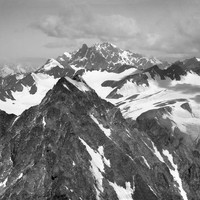 Ghiuliuk vu du sommet du Dashi – Kok par Vittorio Sella
