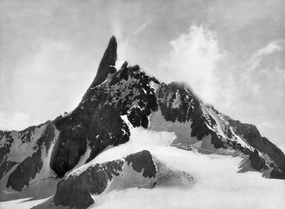 Dent du Géant dans les années 30 par Jules Brocherel Dent du Géant dans les années 30 par Jules Brocherel