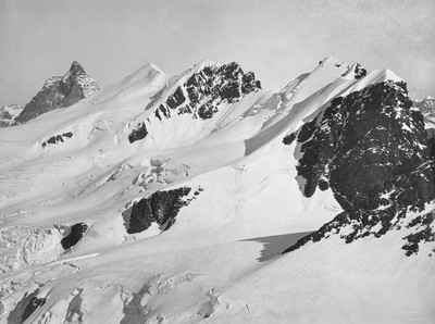 Breithorn, cervin au fond, par Vittorio Sella Breithorn, cervin au fond, par Vittorio Sella