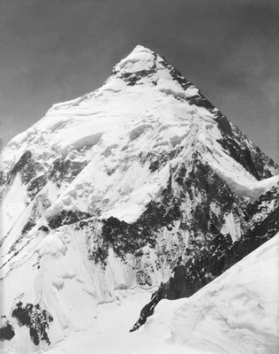 K2 NE par Vittorio Sella en 1909 K2 NE par Vittorio Sella en 1909