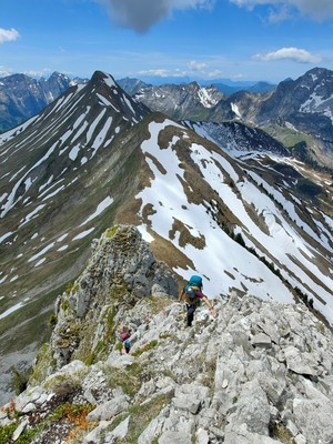 Arête SW depuis le sommet de la Pointe de la Sambuy Arête SW depuis le sommet de la Pointe de la Sambuy