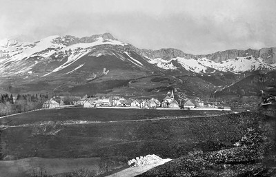Villars de Lans, Rochers du Pas de l'Ours, Roc du Fion Cornu, par le CAF de l'Isère en 1886 Villars de Lans, Rochers du Pas de l'Ours, Roc du Fion Cornu, par le CAF de l'Isère en 1886