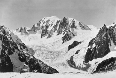 Mont Blanc, Mont Blanc du Tacul, Glacier du Géant, par Bisson en 1860 Mont Blanc, Mont Blanc du Tacul, Glacier du Géant, par Bisson en 1860