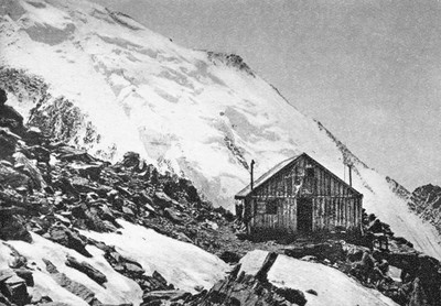 Ancienne cabane de Tête Rousse, Aiguille de Bionnassay, avant 1927 Ancienne cabane de Tête Rousse, Aiguille de Bionnassay, avant 1927