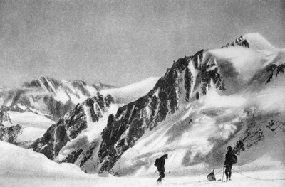 Coté ouest du Mont Maudit vu du Dôme du Goûter avant 1927