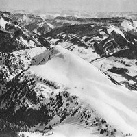 Charmant Som avant 1928