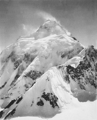 K2 SE par Vittorio Sella en 1909 K2 SE par Vittorio Sella en 1909