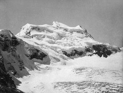 Grand Combin vu du Mont Tavé par Vittorio Sella Grand Combin vu du Mont Tavé par Vittorio Sella