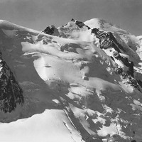 Mt. Blanc du Tacul, Mt. Maudit, Mt. Blanc par Vittorio Sella en 1883