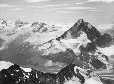 Mont Rose et Cervin vus de la Dent Blanche par Vittorio Sella - 1885 Mont Rose et Cervin vus de la Dent Blanche par Vittorio Sella - 1885