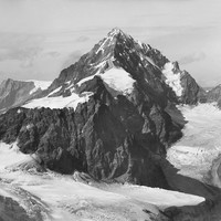 Dent Blanche vue de la Dent d'Herens par Vittorio Sella