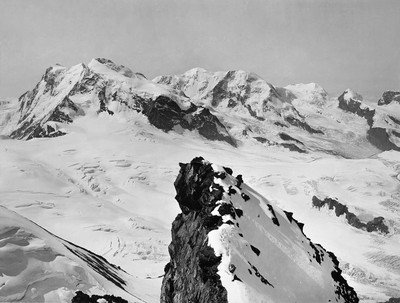 Monte Rosa - Lyskamm - Castor - Pollux 1885, par Vittorio Sella Monte Rosa - Lyskamm - Castor - Pollux 1885, par Vittorio Sella