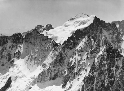 Pelvoux - Ecrins - Roche Faurio - Roche d'Alvaux par Vittorio Sella Pelvoux - Ecrins - Roche Faurio - Roche d'Alvaux par Vittorio Sella