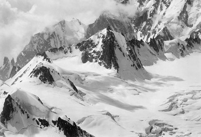 Tour Ronde par Vittorio Sella Tour Ronde par Vittorio Sella