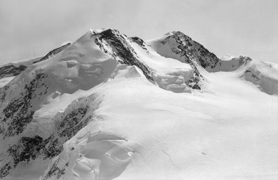 Lyskamm S par Vittorio Sella Lyskamm S par Vittorio Sella