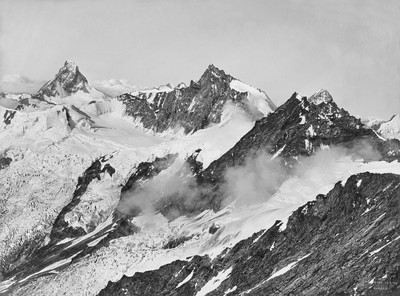 Matterhorn, Zinalrothorn, Dent Blanche, Schalihorn vue du Weisshorn E par Vittorio Sella Matterhorn, Zinalrothorn, Dent Blanche, Schalihorn vue du Weisshorn E par Vittorio Sella