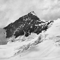 Lyskamm, vu du Lys-gloria par Vittorio Sella en 1890
