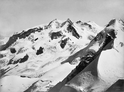 Monte Rosa, Lyskamm de profil, par Vittorio Sella Monte Rosa, Lyskamm de profil, par Vittorio Sella