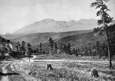 Pikes Peak vu de Woodland Park